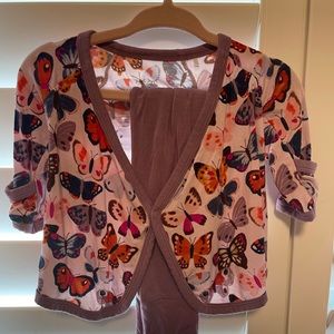 Little Sleepies Butterfly Kisses two-piece newborn crossover set